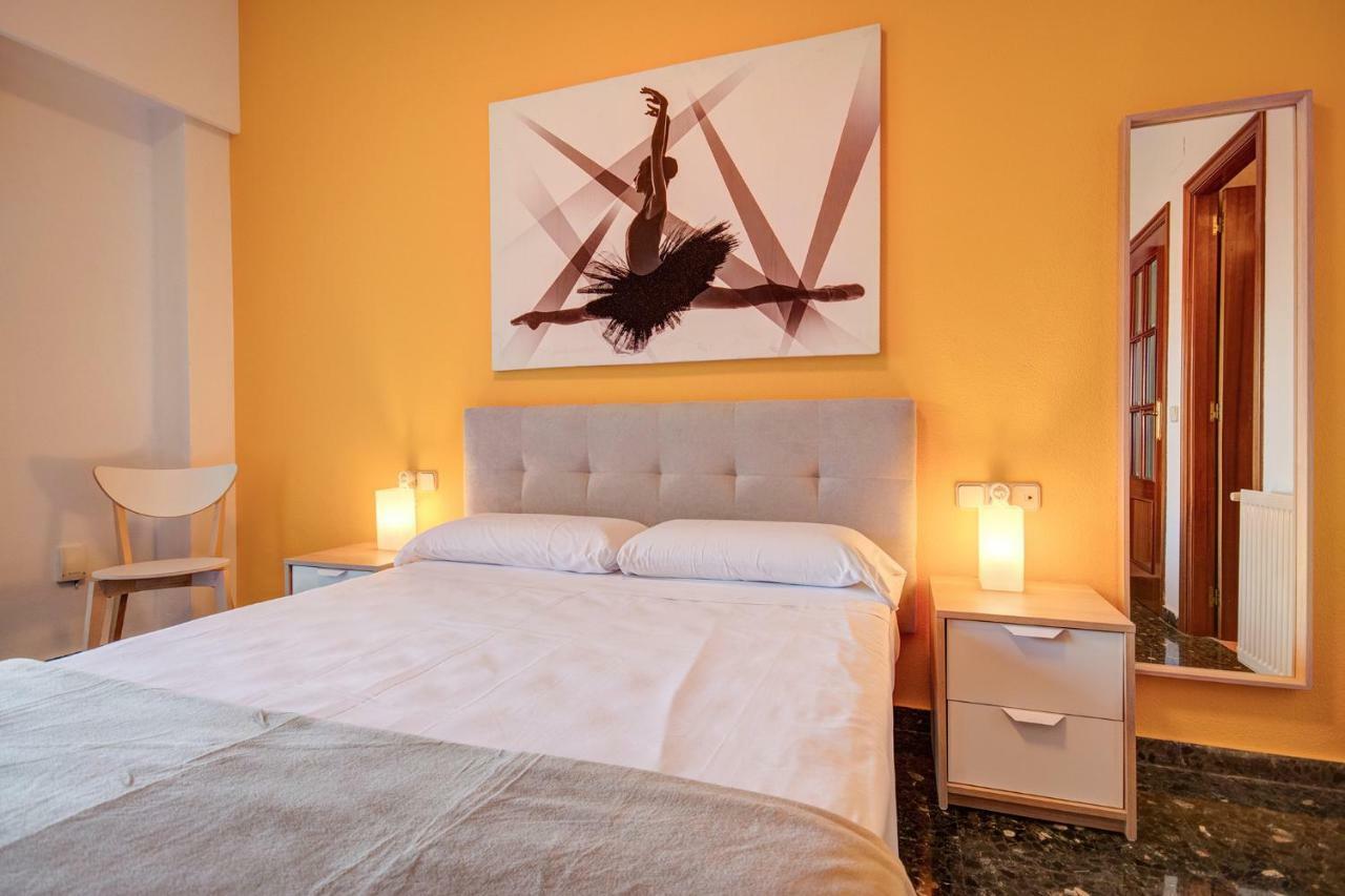 Friendly Puerto Deportivo Apartment Valencia